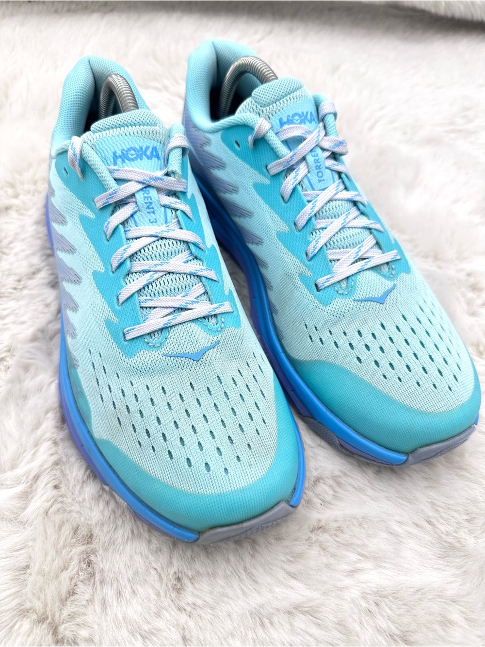 HOKA Women's Torrent 3 trail running shoes women’s 10 Cloudless / Cosmos blue